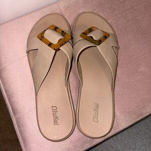 OluKai Women's Beige Crossover Sandals